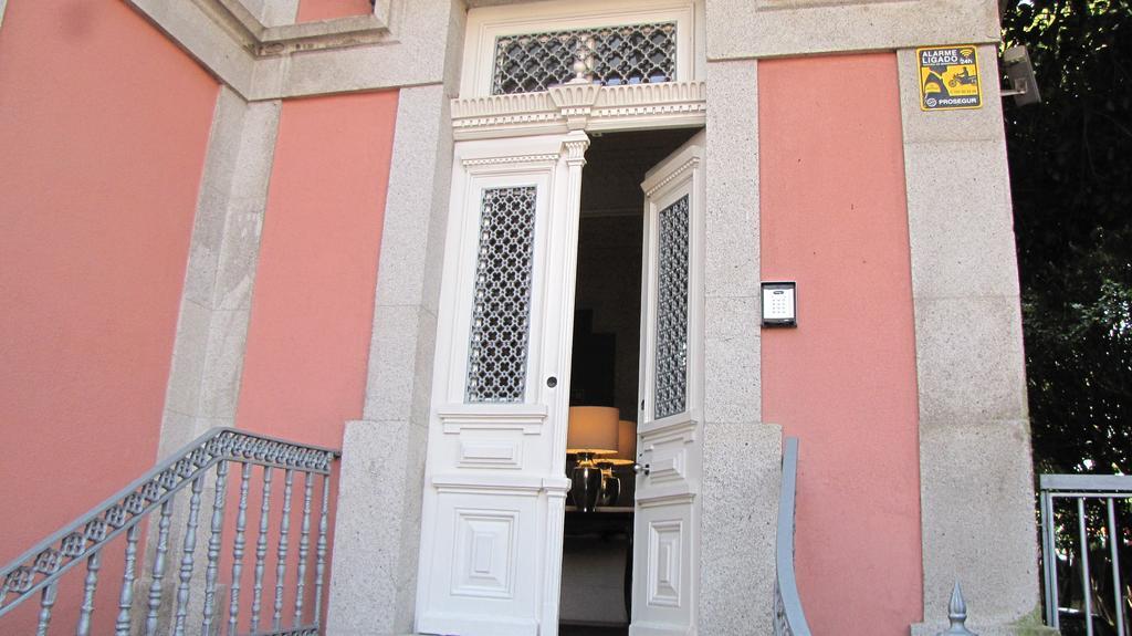 Koolhouse Porto Hotel Exterior photo